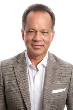 Wyn Nathan Davis